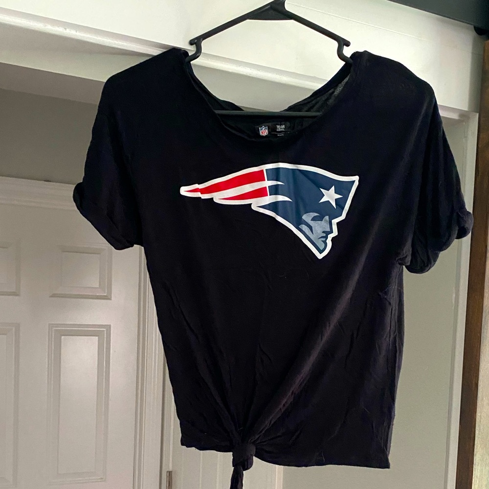 Patriots top